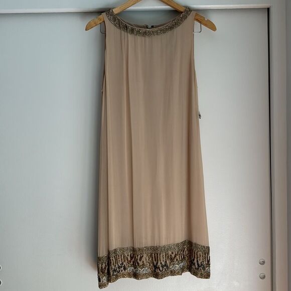 Alice & Olivia Silk Cream Natural Beaded Sheath Dress Knee Length NWT Size 10 - Picture 2 of 9